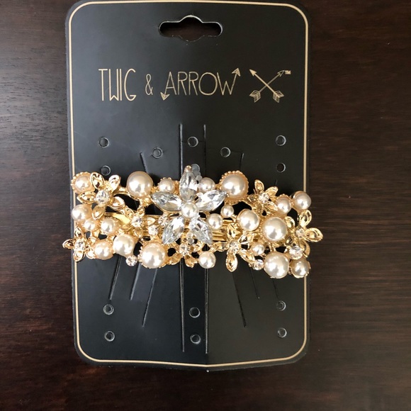 Arrow Accessories - Hair goods